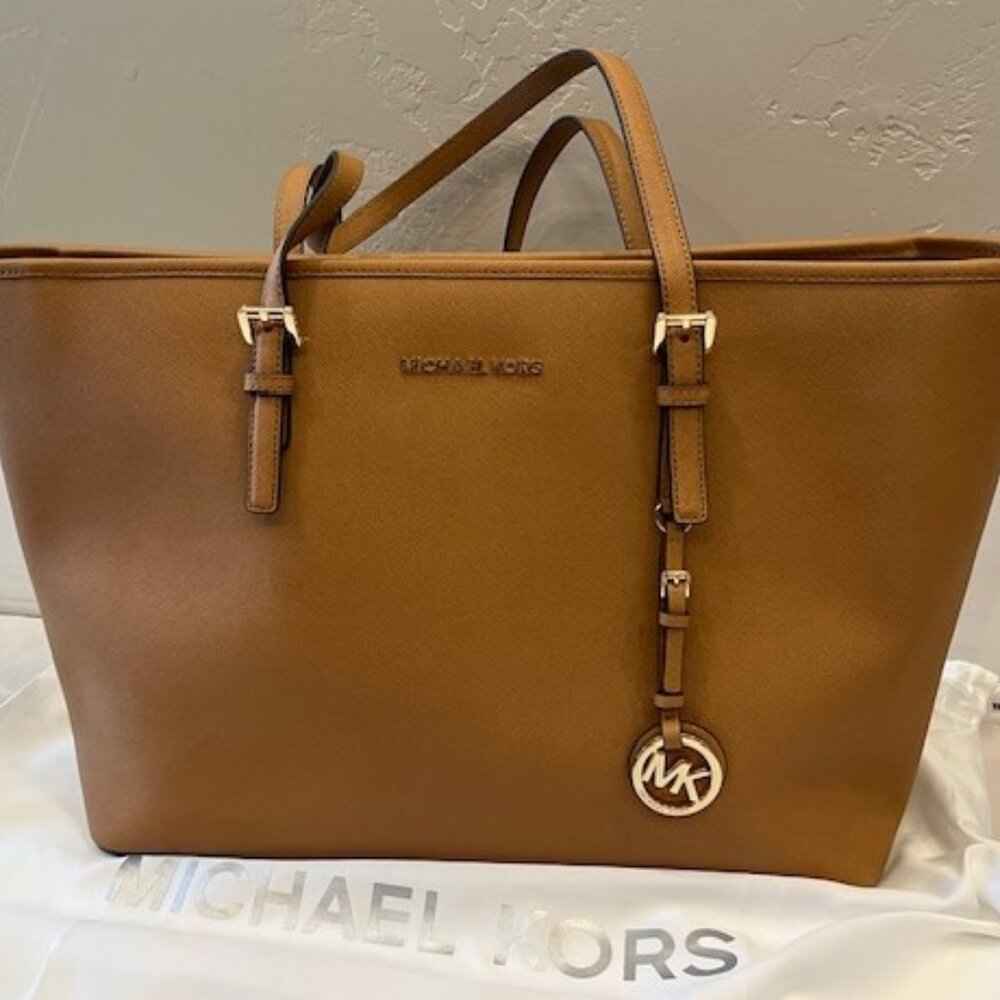 Michael Kors tote bag, NEW with dust bag